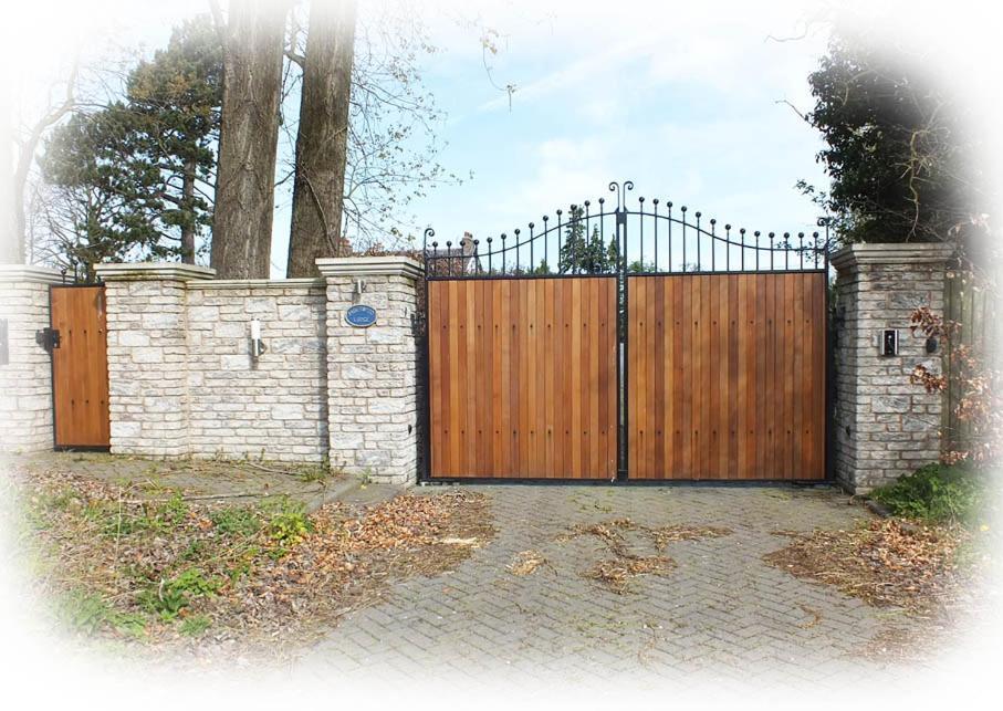 'The Cabin'. A Cosy Private & Secure Holiday Home. Padeswood Luaran gambar